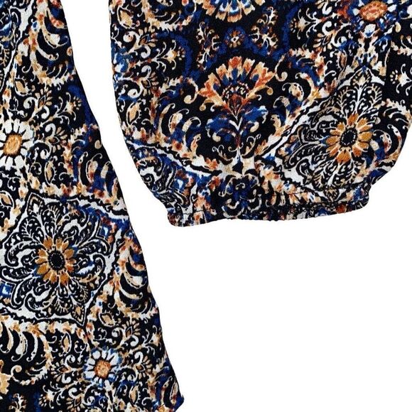 Sun & Shadow Blouse - Picture 4 of 9